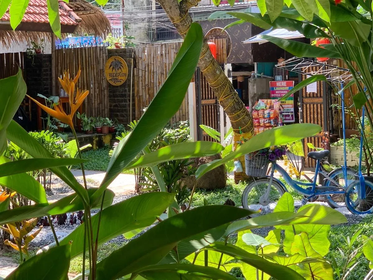 Serendipity Hoi An Hostel 0*,